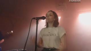 Chvrches - Strong Hand (Live Video)