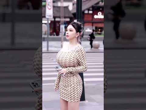 Asian Busty Pic