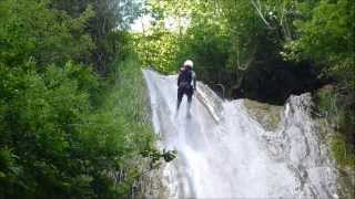 preview picture of video 'Sortie canyon inter clubs FSGT, Jura juin 2013, descente du bief de la Goulette'