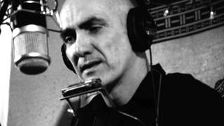 Paul Kelly - &quot;To Her Door&quot; (Jet City Stream Session)