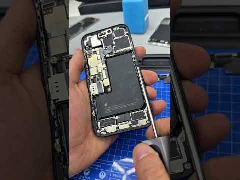 Was stimmt mit euch nicht 😂😂 #repair #electronics #ifixit #iphonerepair #iphone #display #prank