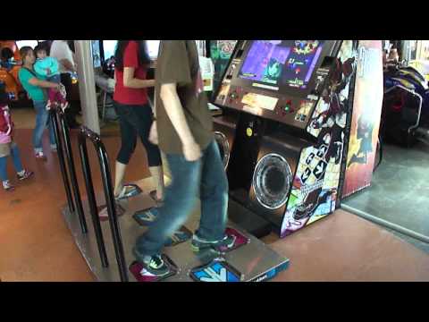Pluto [boss song] - Beginner / Expert - DDR Vlissingen Carrousel Familievermaakpaviljoen