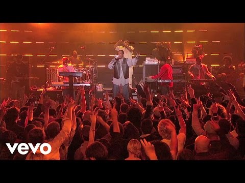 Snoop Dogg - 2pac Tribute “Hail Mary” (Live at the Avalon)