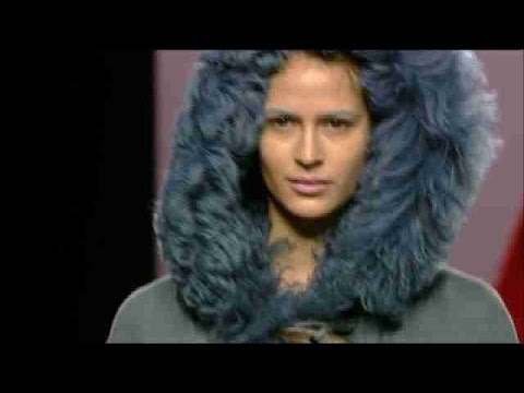 Marcos Luengo presenta su colección en la Mercedes-Benz Fashion Week