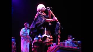 Sia - Death by chocolate (Live)
