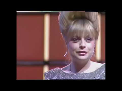 Mari Wilson Just What I Always Wanted TV Performance