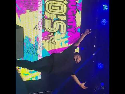 Gareth Gates - Suspicious Minds @ Cardiff Bute Park Noughty Nineties festival 30th April 2022