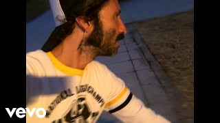 La Estación Eterna Lyrics English Translation