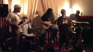 Corey Glover - Little Girl (live)