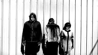 Screaming Females - Buried In The Nude (Official Video)