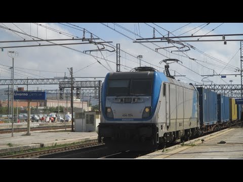 Una locomotiva insolita per il TCS Marcianise - Melzo Scalo...