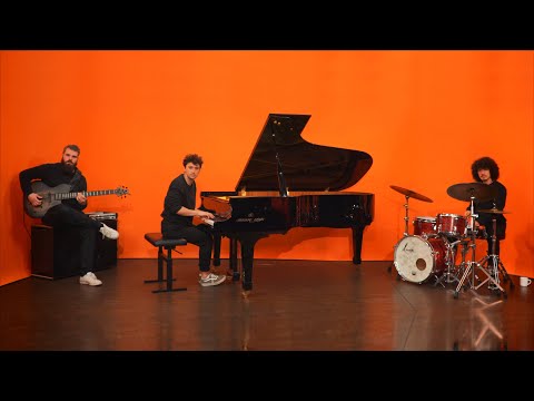 Minute Waltz (F. Chopin) - Luca Sestak Trio