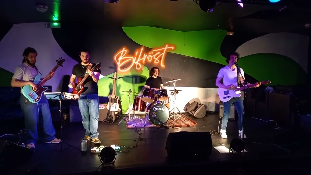 PLAN D’ÉVACUATION – “Ride the Wave” (Live @ Bifröst 2024)