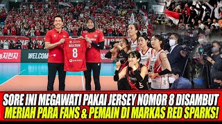 Download lagu THIS AFTERNOON, MEGAWATI WEARING THE NUMBER 8 JERSEY WAS GREETED BY THE FANS AND PLAYERS AT THE R... mp3