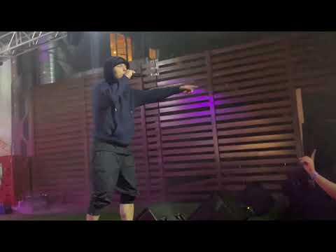 ADE - RODYKLĖS KERTASI ANT 0 (LIVE)