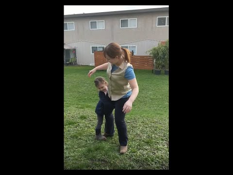 Cling Clung Clung - Reenactment of At Home With English Clip