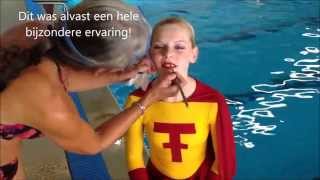 Femke Meines onder water fotoshoot