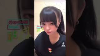 黒くて薄いブラ