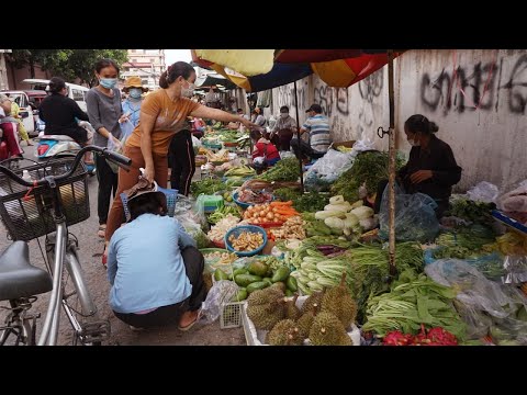 Morning Street Food Near Phsa Km4 - Walking Around Street Food Nealy Market Km4 @ Khan Toul Kork