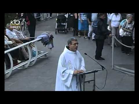 Chapelet à Lourdes