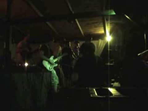 Wrong way   Shinyman & Fresh Band @ Frescheria Jamaica 2013