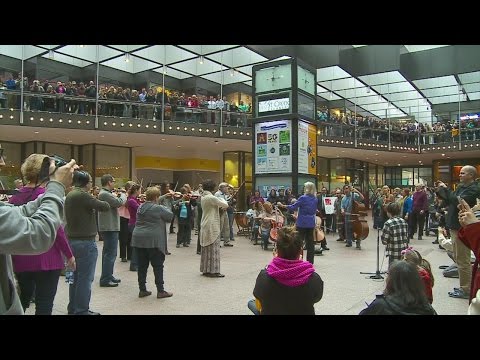 Wayzata Symphony Orchestra Takes Over IDS Center