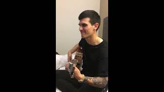 Adriel Favela y Giovanny Ayala- Me Llamo Juan