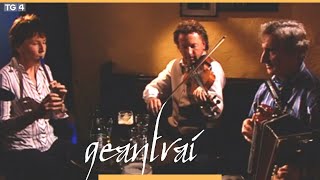 Frankie Gavin, Seán Gavin &amp; Noreen Gavin | Tigh Hughes', An Spidéal | Geantraí 2009 | TG4