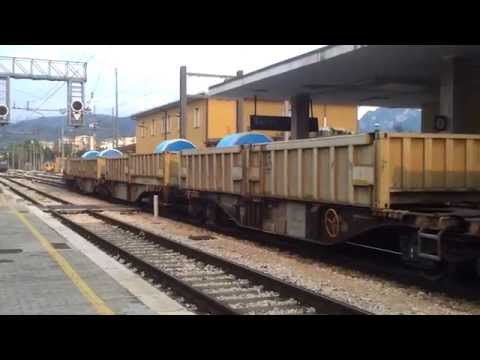 "Taurus" E190.322 CFI in manovra a Terni (pt. I)