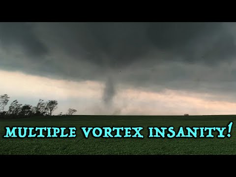 INSANE Multiple-Vortex Tornado Spotted Near Waverly, IA || WooGlobe