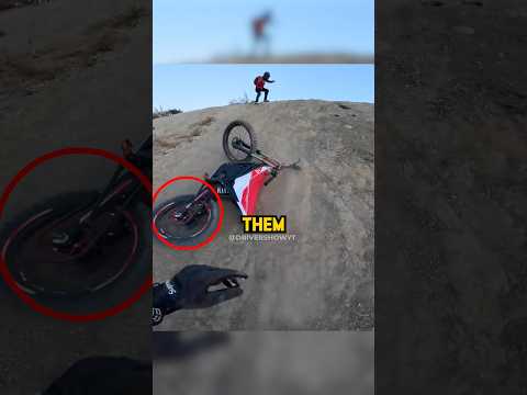 Biker Destroys Bike !😱