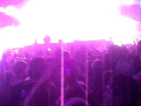 ELECTRIC ZOO FESTIVAL 2010 LIVE steve aoki performance