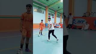 Download lagu DON'T TAKE FUTSAL TIPS AT ONCE #shorts #futsalindonesia mp3