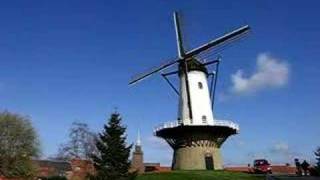 preview picture of video 'Molen in Ijzendijke Zeeuws Vlaanderen'