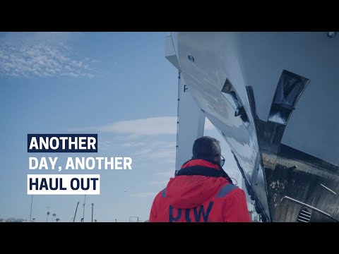 38m Feadship Haul Out: Work in Progress | ptw Shipyard
