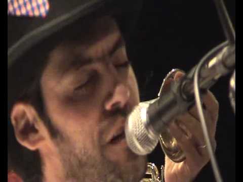 Georgia on my mind - Cottas Club Jazz Band and Edgar Guerreiro (Musical Saw)