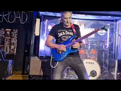 BurningVibes rock on the road senago the countess