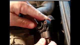 DIY 2004 Chrysler Sebring Ltd Throttle Position Sensor Replacement with the Turbine Guy