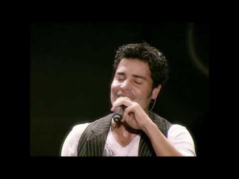 CHAYANNE  -  "YO TE AMO"/"ATADO A TU AMOR"  -  (MEDLEY) AÑOS 2000/1999 RESPECTIVAMENTE.-