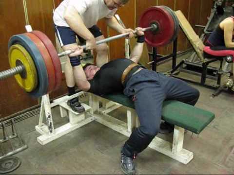 Vlad Zhukov first  time  bench in shirt  200kg.@78