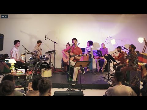 Flor D'acácia - Vitor Vieira