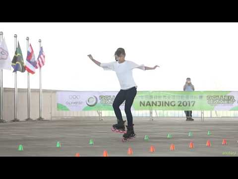 2017 Roller Games，Junior Women Classic Slalom 16th，Kimura Reia 青女花桩 16th 木村怜愛
