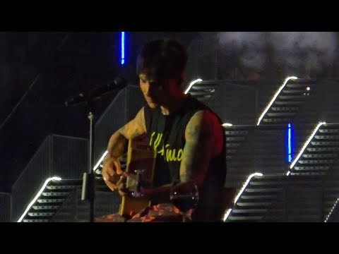 Ultimo - Fateme Cantà (Chitarra e Voce) "Stadi 2025" Live in Roma "Stadio Olimpico" 13.07.2025