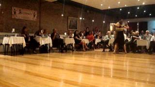 Julio Bassan y Luiza Paes