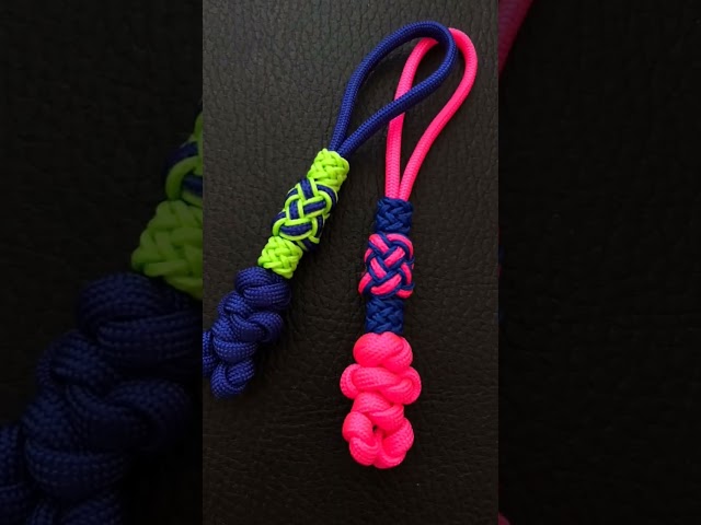 Vídeo relacionado con 5 Llaveros Originales de Piel Trenzados, Llaveros Unisex para Hombres y Mujeres, Llavero de Coche para Coche, Moto y Casa (Multicolor), Colorido