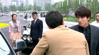 💕情敵竟是親兄弟？！帥律師罵霸總“私生子”，兩兄弟當街大打出手 | 言承旭 佟麗婭 #戀戀不忘