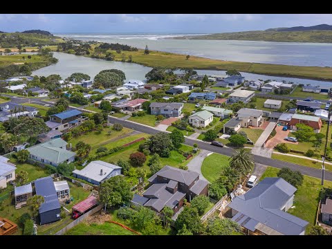 18 Taipari Avenue, Raglan, Waikato, 5房, 2浴, 独立别墅