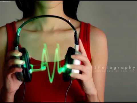 I'm Confused feat. Aenigma Sun (Vocal Mix)" by Oovation