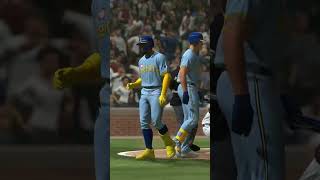 Download lagu Max Kepler hits a long home run after Ronald Acuna that hits the scoreboard in right field of wrigly mp3