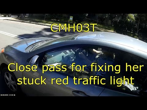 CMH03T Squeezes cyclist out of the way + chat